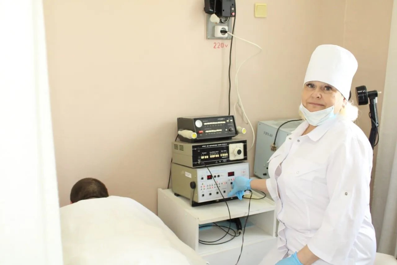 НАКАНУНЕ ДНЯ СОЦИАЛЬНОГО РАБОТНИКА МЫ ХОТИМ ПОДЕЛИТЬСЯ ИСТОРИЯМИ ЛЮДЕЙ, ДЛЯ КОТОРЫХ ПОМОЩЬ ДРУГИМ СТАЛА ГЛАВНЫМ ДЕЛОМ ЖИЗНИ НАКАНУНЕ ДНЯ СОЦИАЛЬНОГО РАБОТНИКА МЫ ХОТИМ ПОДЕЛИТЬСЯ ИСТОРИЯМИ ЛЮДЕЙ, ДЛЯ КОТОРЫХ ПОМОЩЬ ДРУГИМ СТАЛА ГЛАВНЫМ ДЕЛОМ ЖИЗНИ